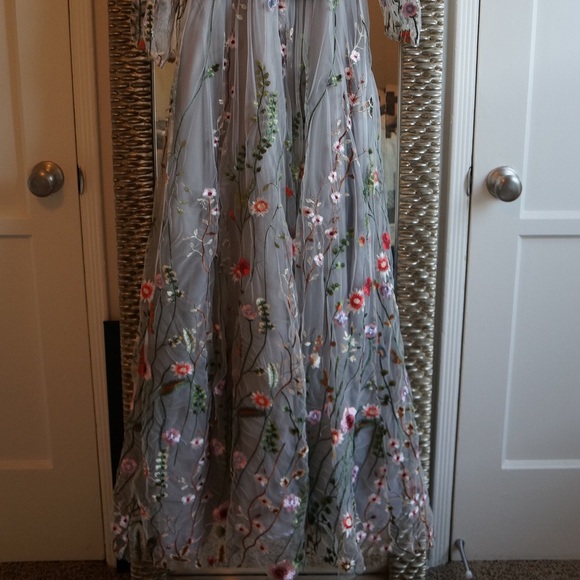 Floral Maxi Dress - Picture 4 of 8